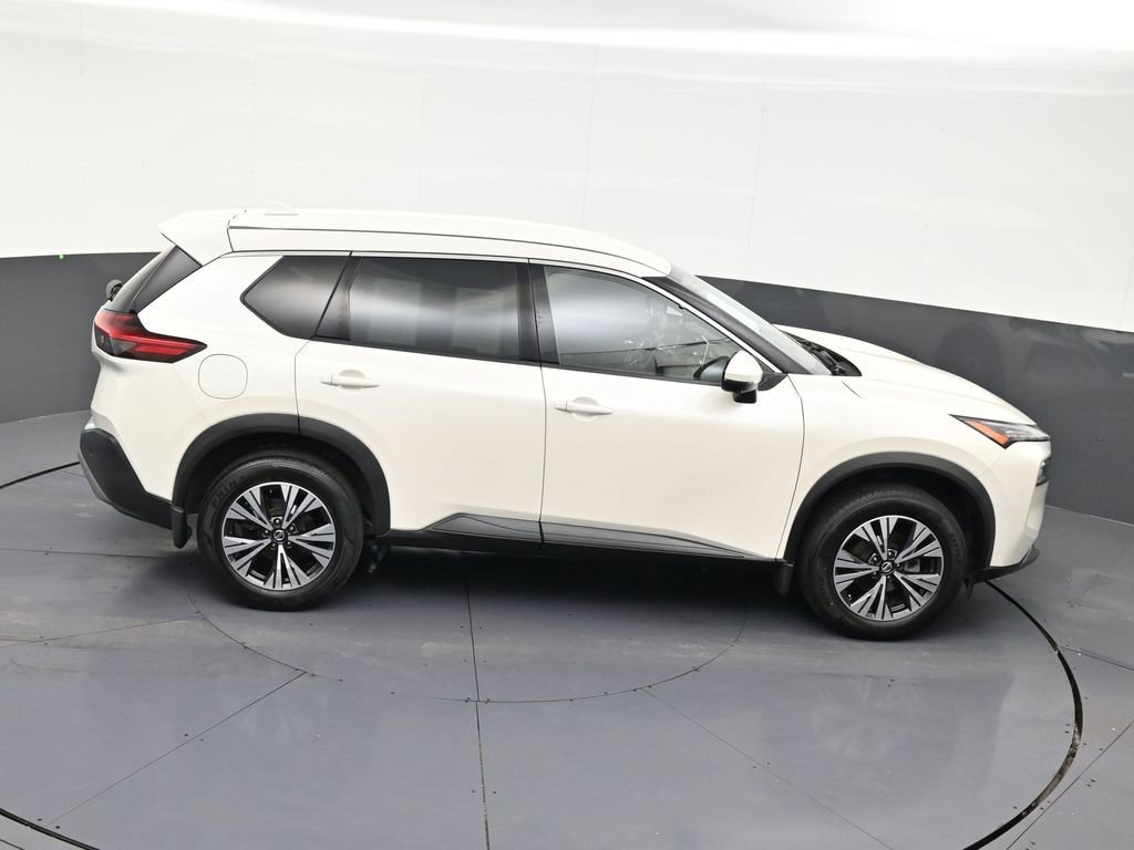 Used 2021 Nissan Rogue SV image 18