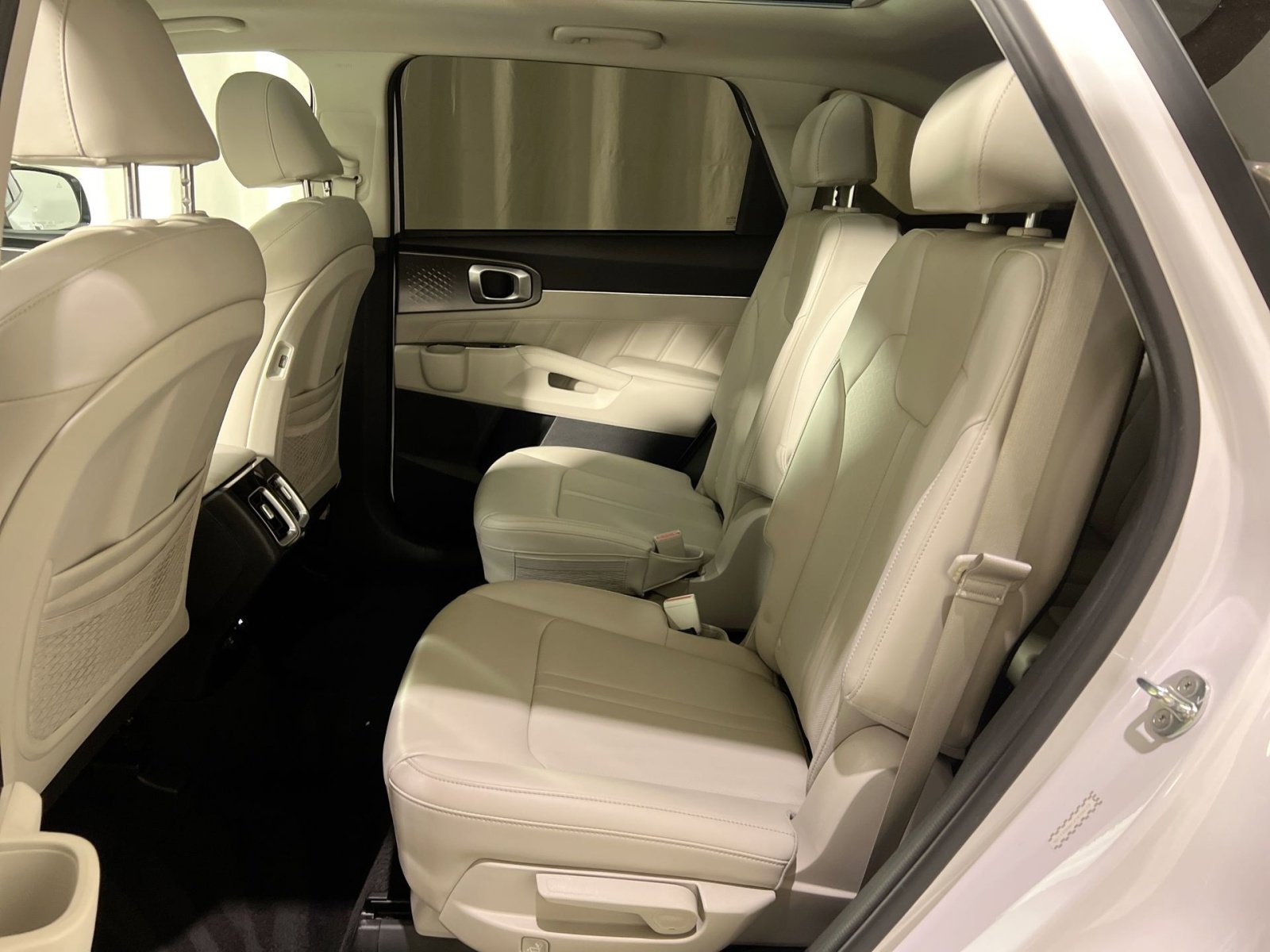 Used 2021 Kia Sorento SX image 26