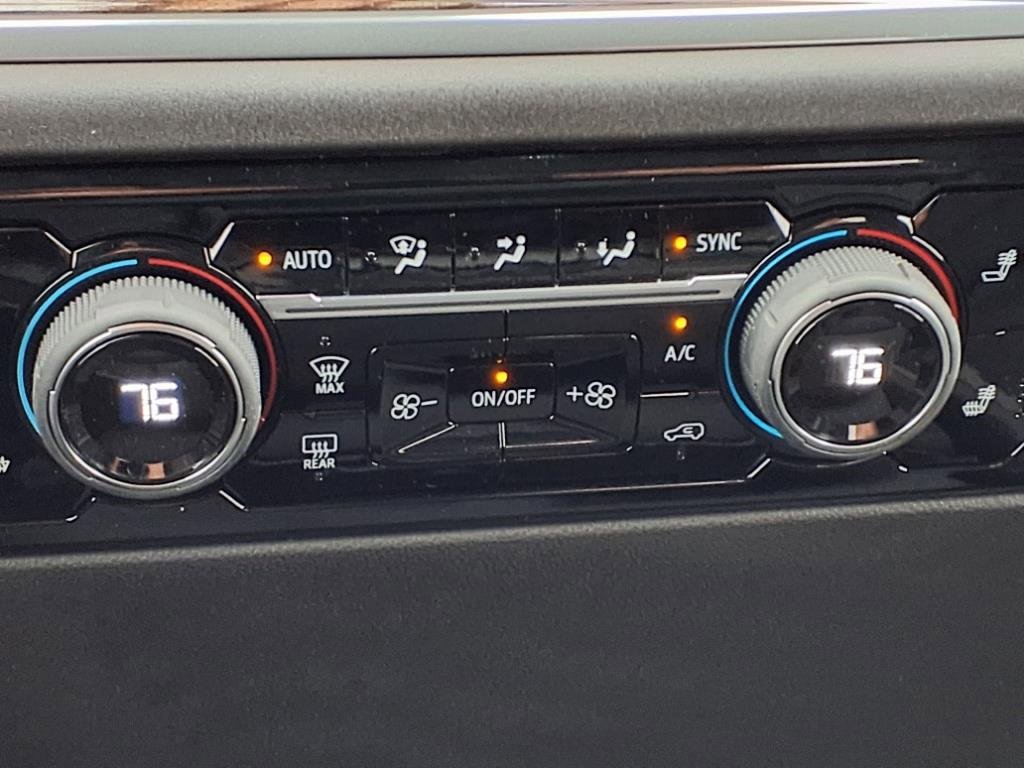 New 2025 Chevrolet Silverado 2500 LT w/ Convenience Package image 15