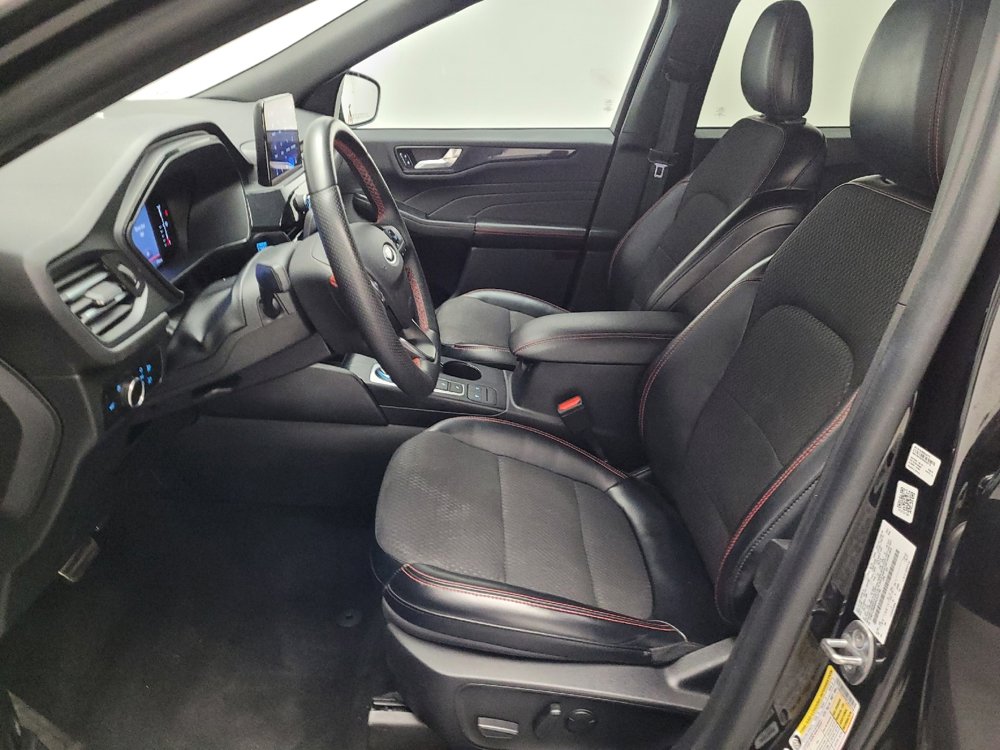 Used 2023 Ford Escape ST-Line image 17