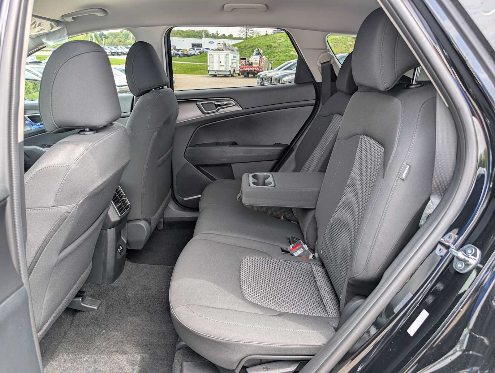 New 2026 Kia Sportage LX w/ LX Convenience Package AWD/4WD image 17