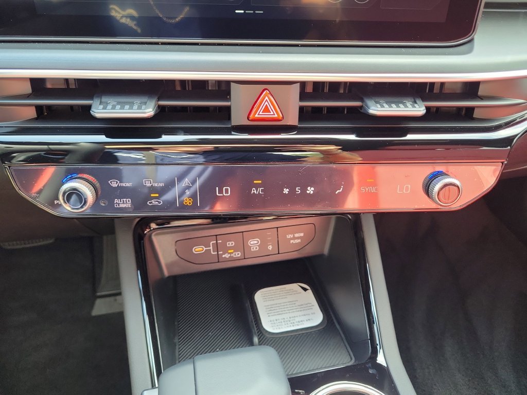 New 2026 Kia K5 GT-Line w/ GT-Line Premium Package FWD image 32