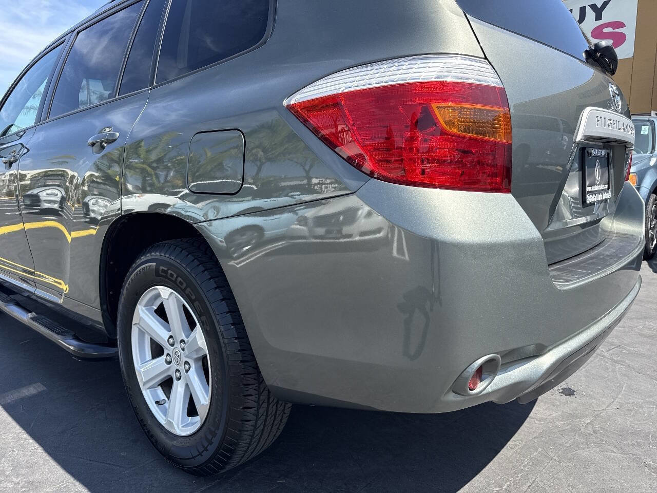 Used 2010 Toyota Highlander 2WD image 38