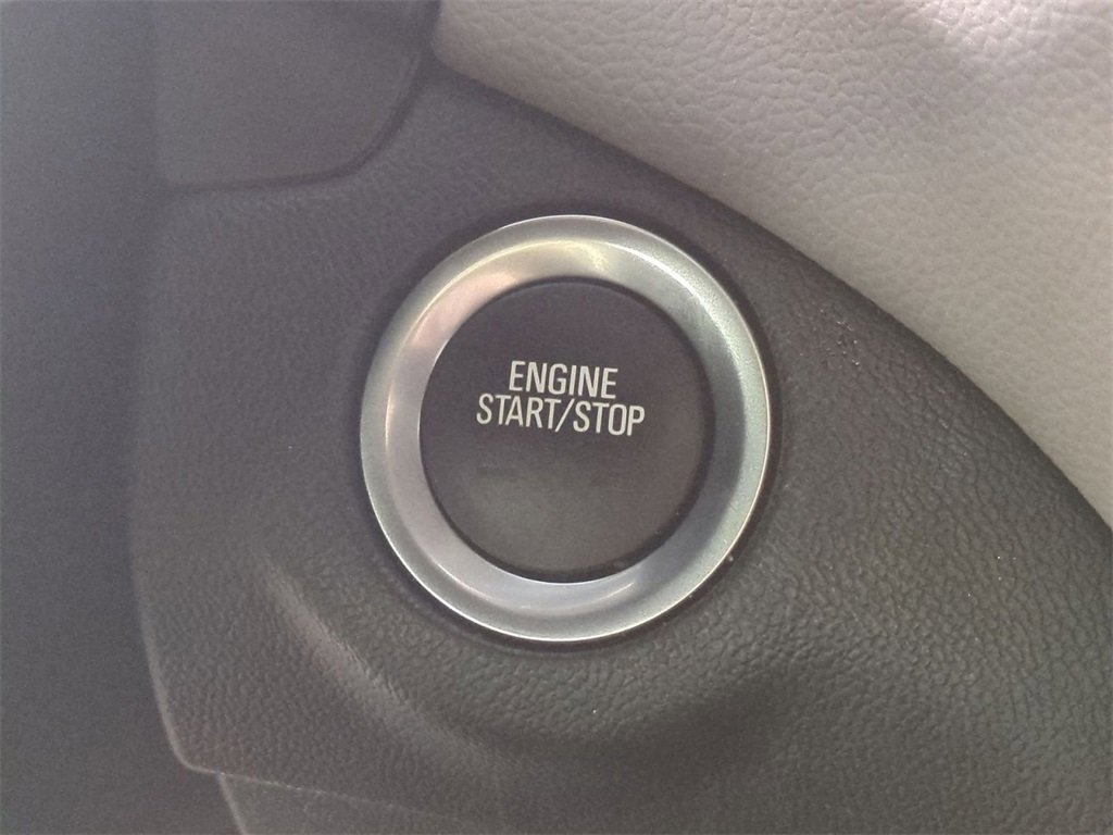 Certified 2024 Chevrolet Equinox LS w/ Driver Confidence II Package image 16