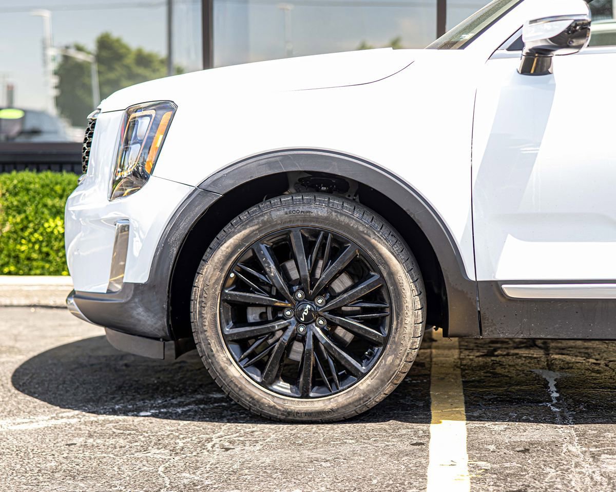 Used 2022 Kia Telluride SX w/ Towing Package FWD image 8