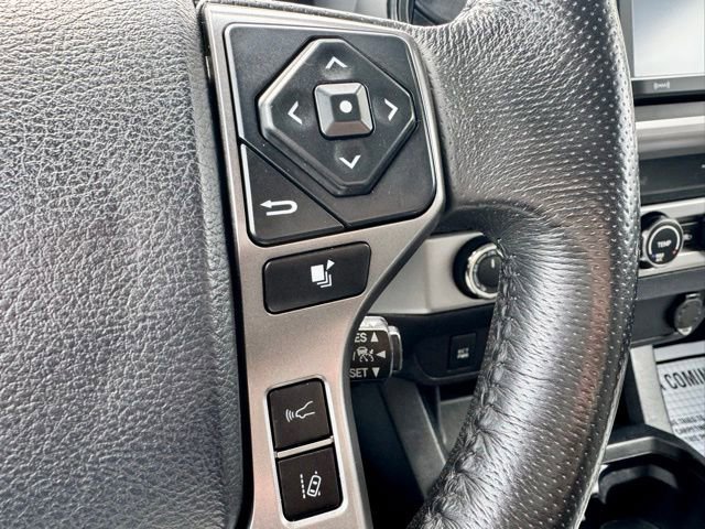 Used 2019 Toyota Tacoma SR5 AWD/4WD image 19