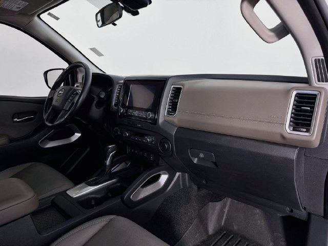 Used 2022 Nissan Frontier SV AWD/4WD image 28