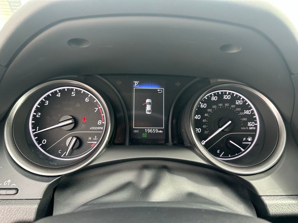 Used 2023 Toyota Camry SE image 13