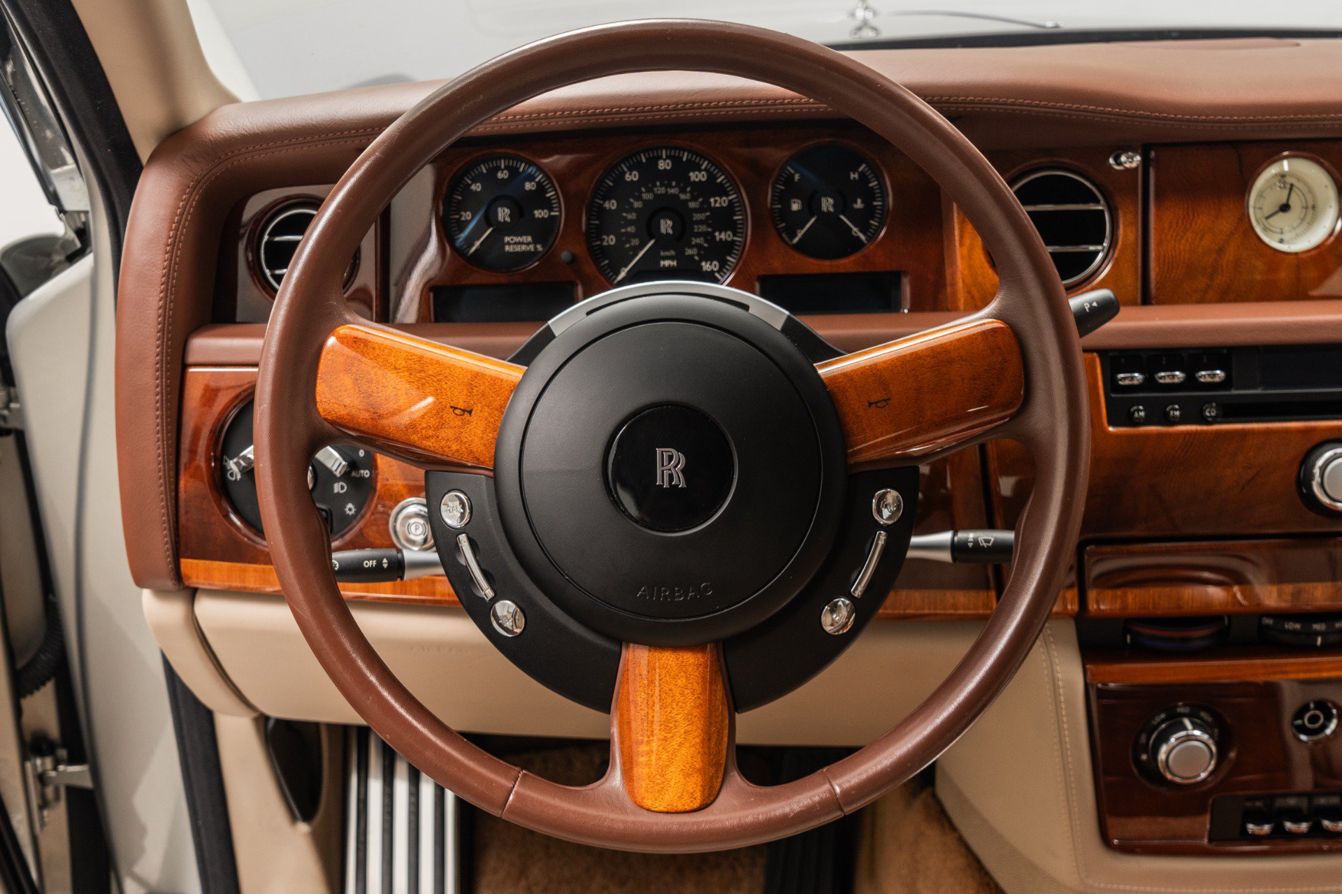 Used 2007 Rolls-Royce Phantom Sedan RWD image 15