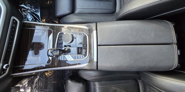 Used 2021 BMW X5 xDrive40i w/ M Sport Package image 34