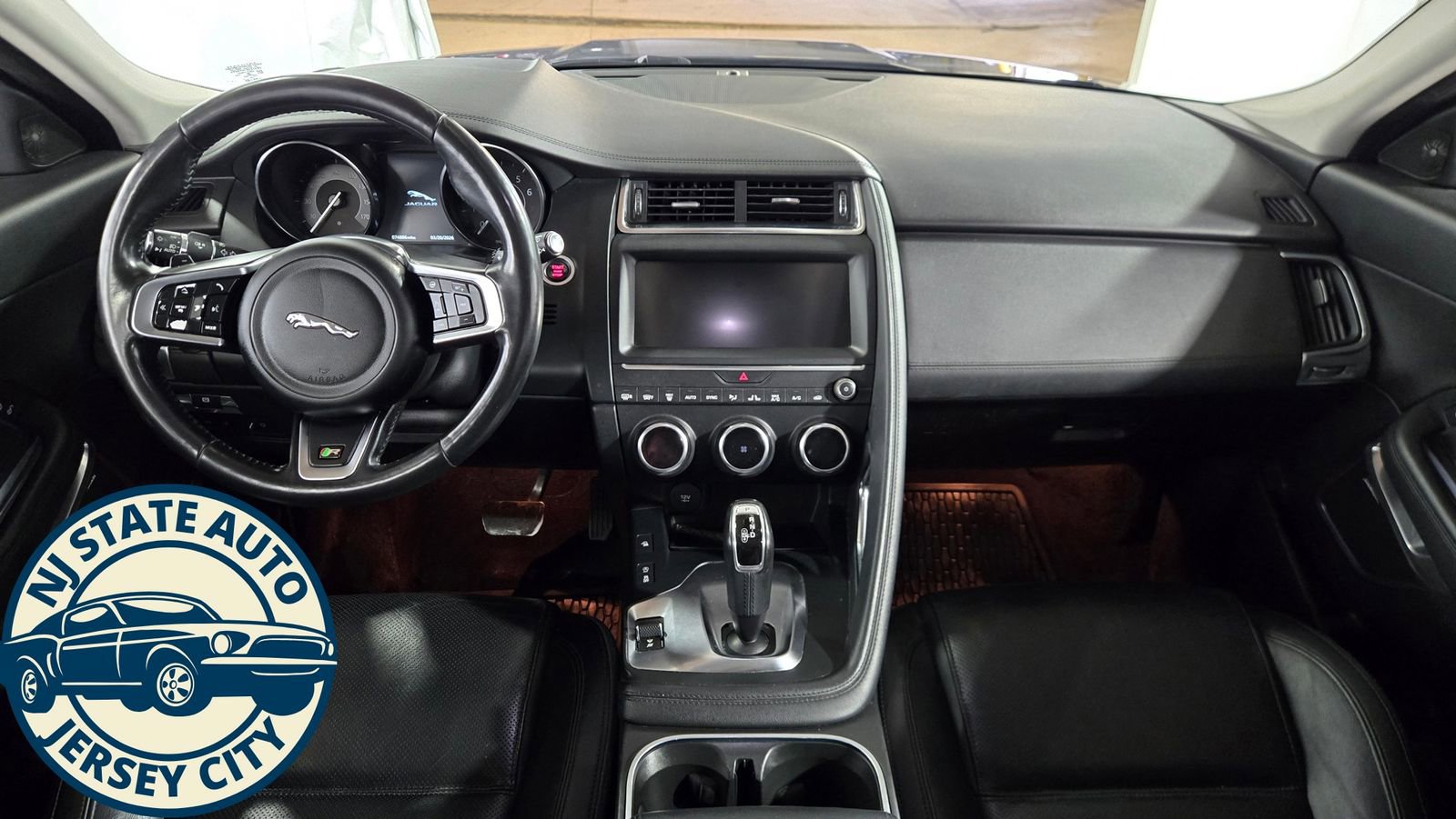 Used 2020 Jaguar E-PACE image 29