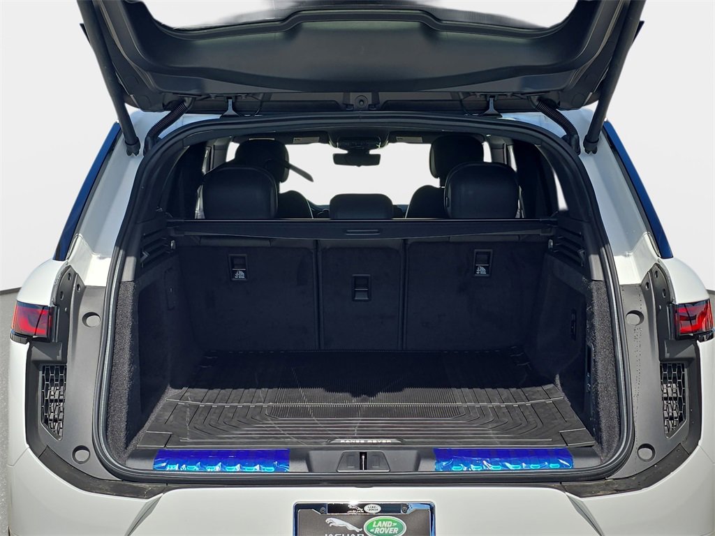 New 2026 Land Rover Range Rover Sport Dynamic SE image 12