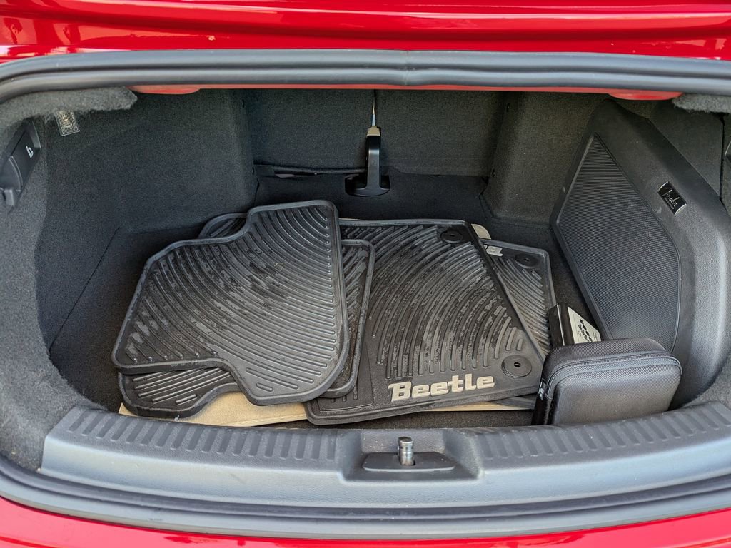 Used 2013 Volkswagen Beetle Turbo image 45