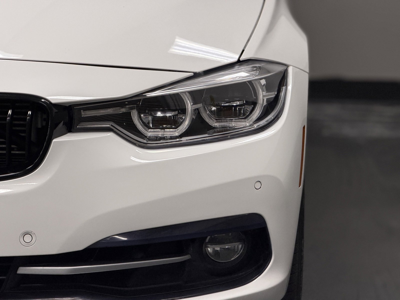 Used 2018 BMW 330e image 8