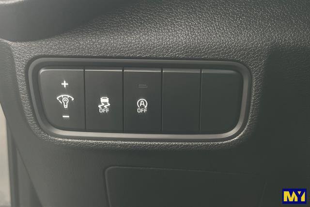 Used 2025 Kia Soul LX image 33