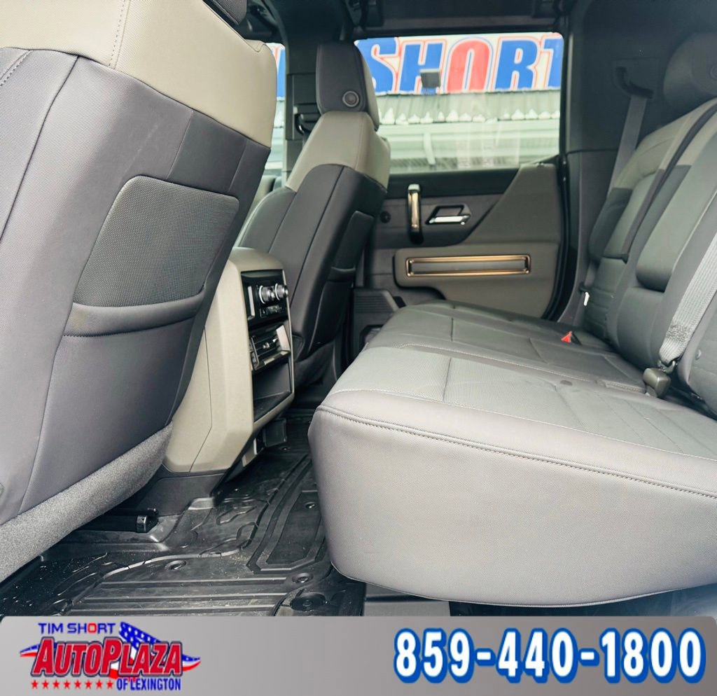Used 2025 GMC Hummer EV 2X image 58