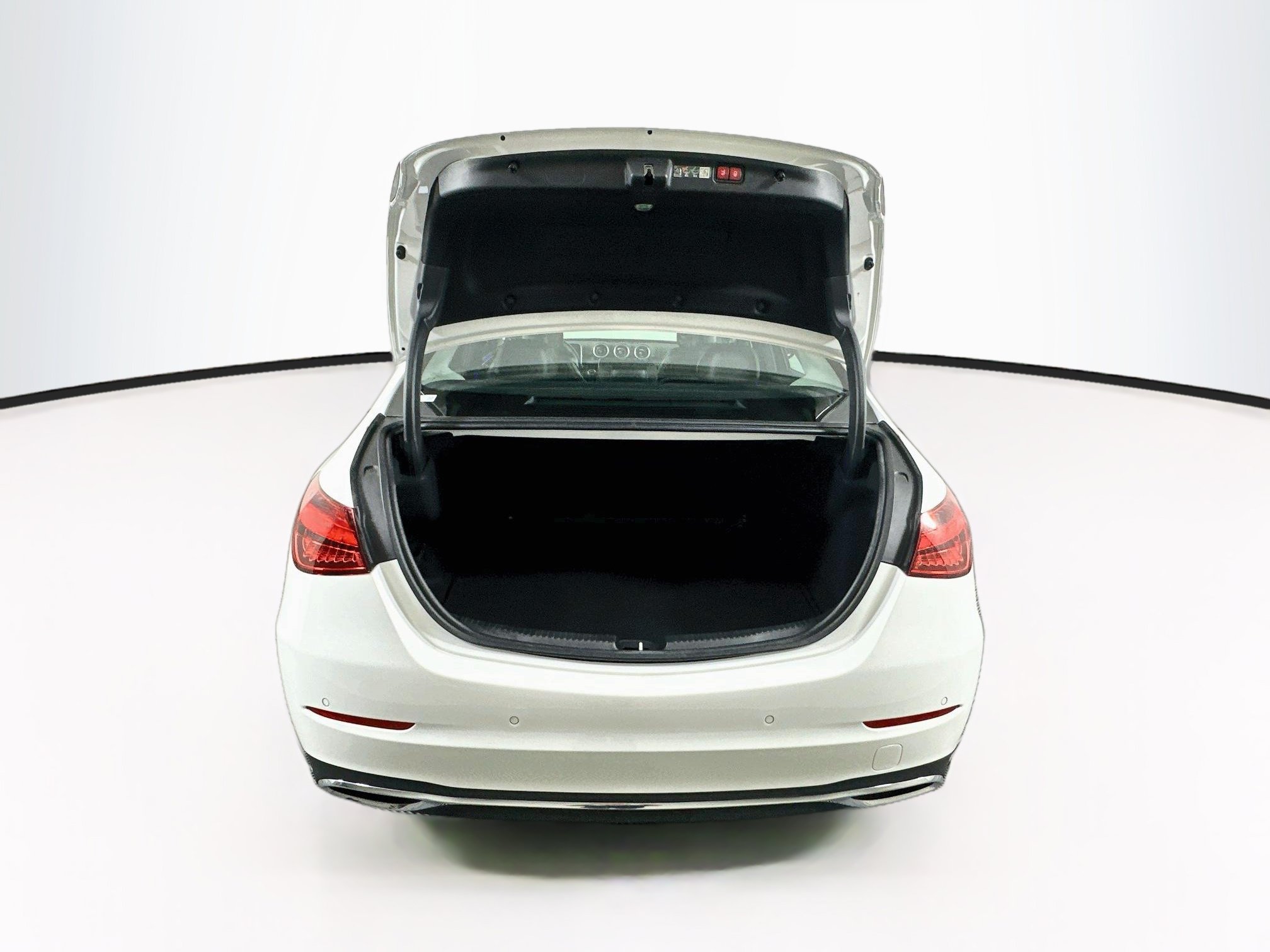 Used 2023 Mercedes-Benz C 300 Sedan image 29
