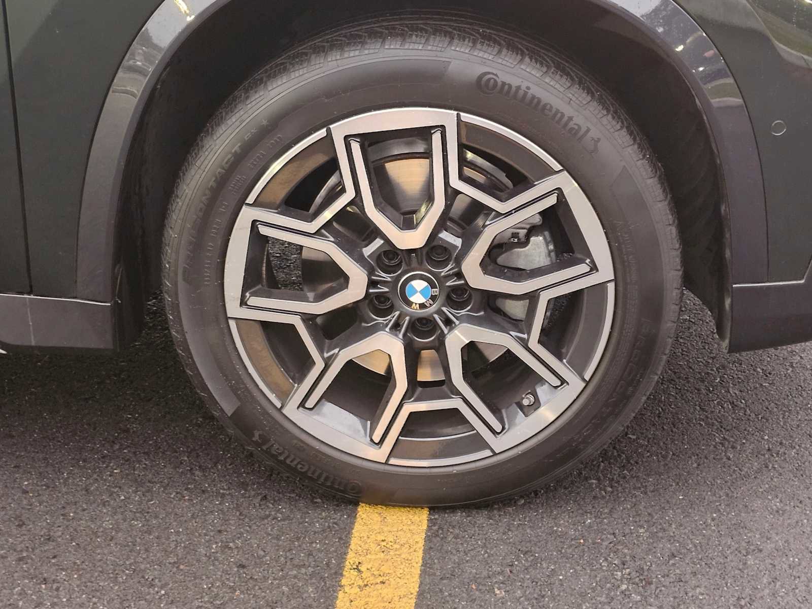 Used 2025 BMW X1 xDrive28i w/ Convenience Package image 15