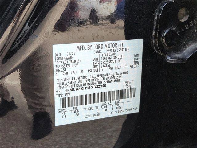 Used 2025 Ford Explorer ST-Line image 25