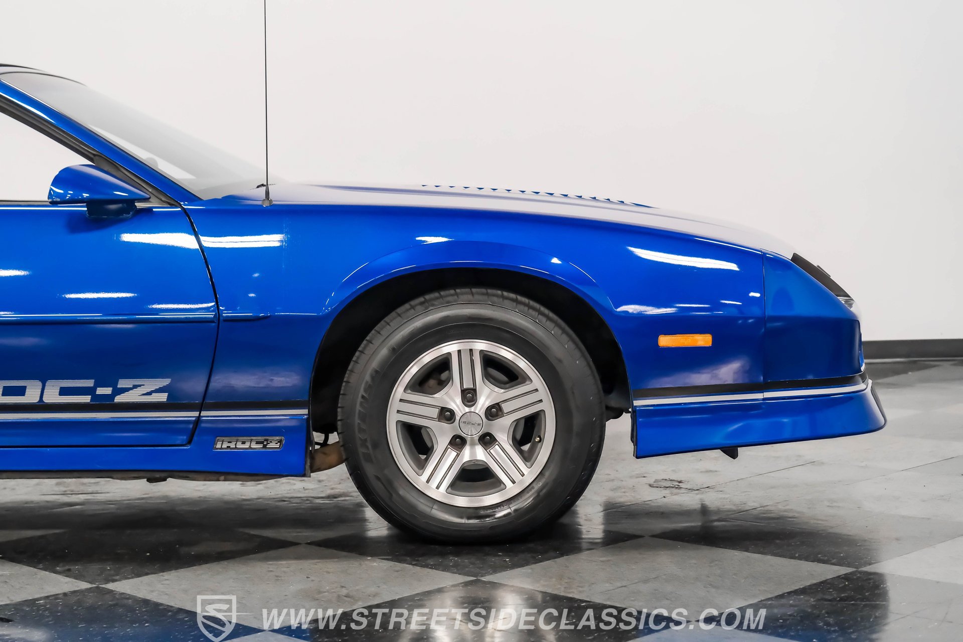 Used 1989 Chevrolet Camaro IROC-Z image 32