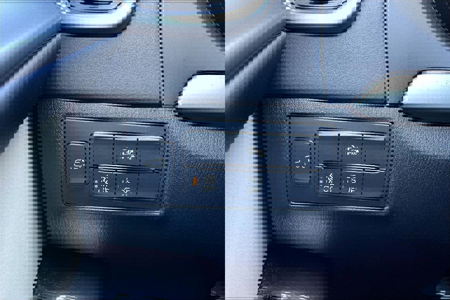 Used 2018 MAZDA CX-9 Touring w/ Touring Premium Package image 15