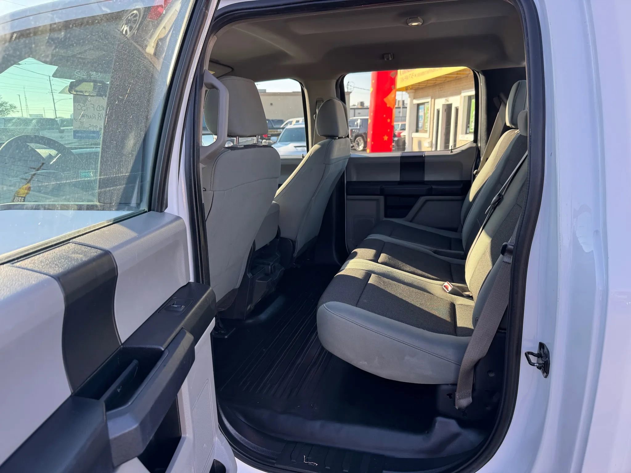 Used 2017 Ford F150 XL w/ Equipment Group 101A Mid image 8