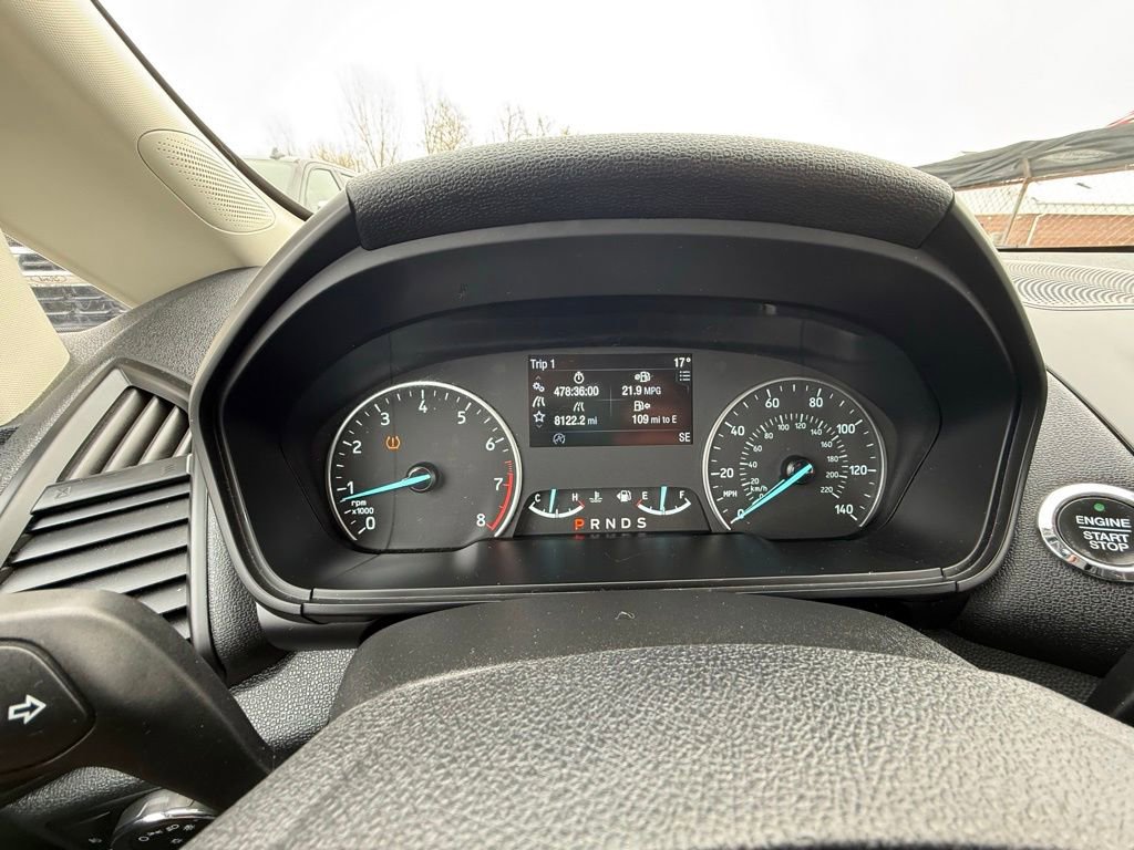 Used 2022 Ford EcoSport SE w/ SE Convenience Package image 27