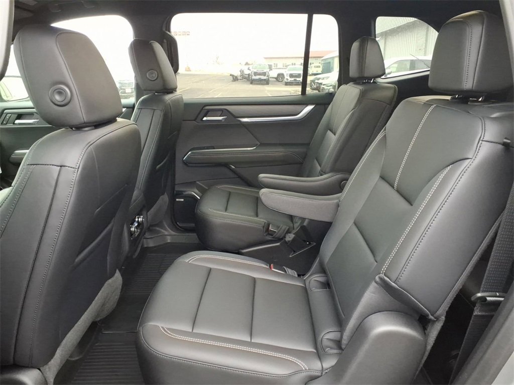 New 2026 GMC Acadia Elevation image 5