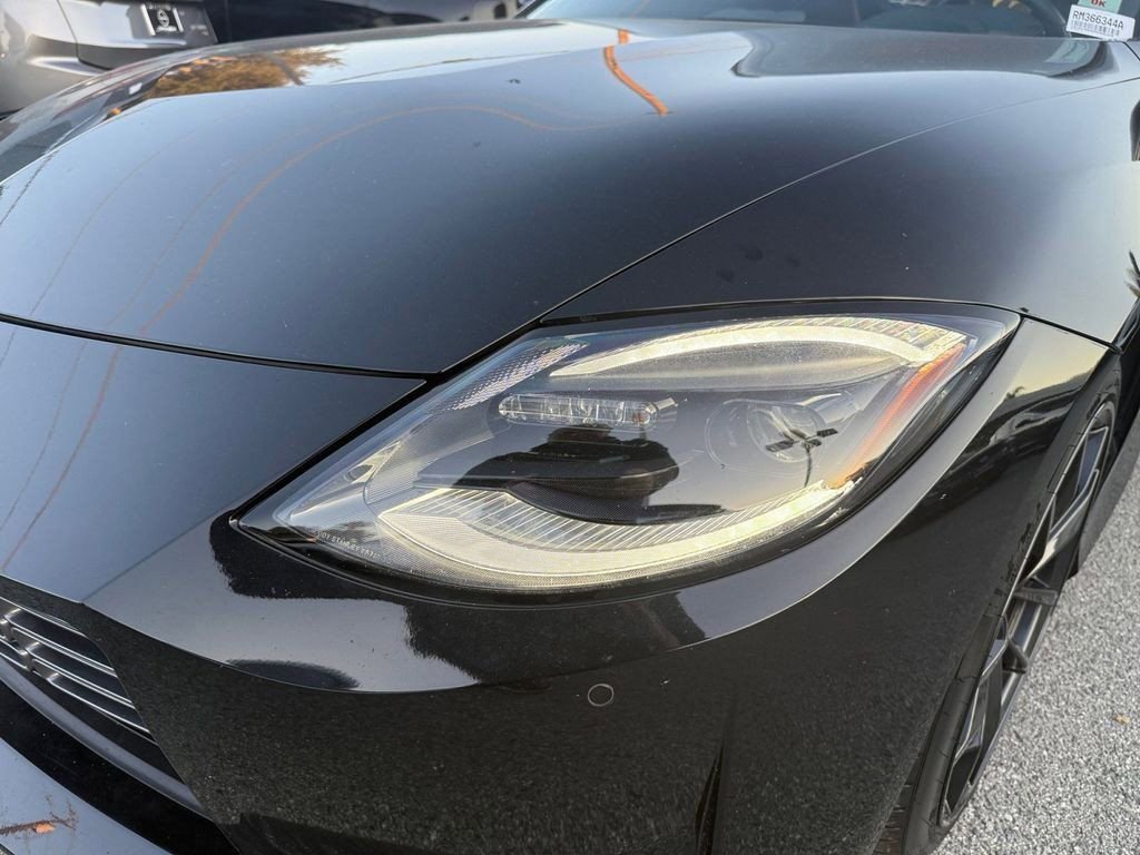 Used 2024 Nissan Z Performance w/ Floor Mat Package image 34