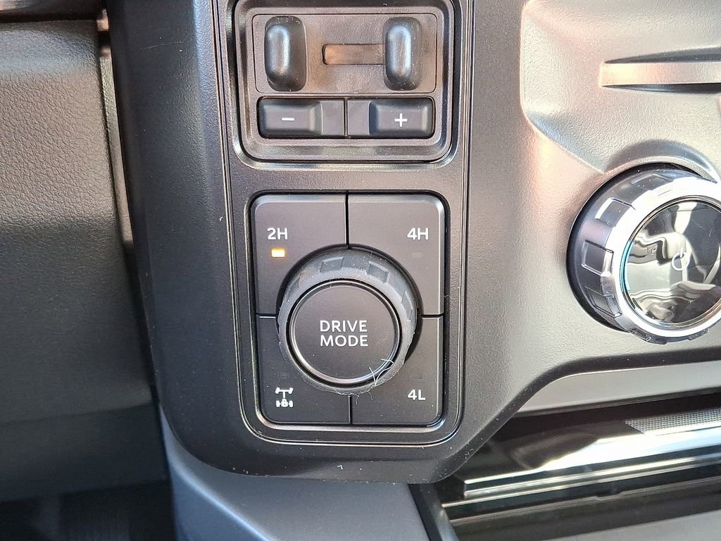 New 2026 Ford F350 Lariat image 17