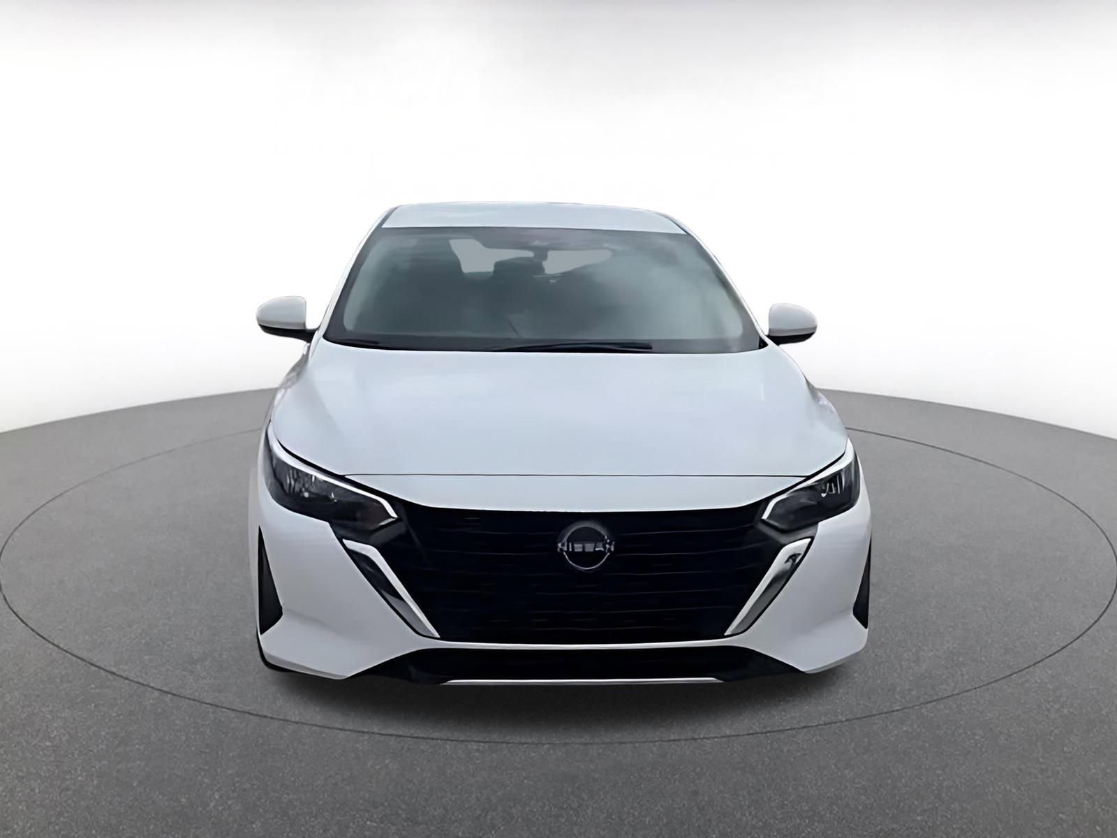 Used 2025 Nissan Sentra SV image 4