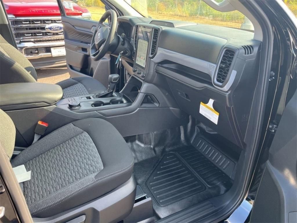 New 2025 Ford Ranger XL image 28