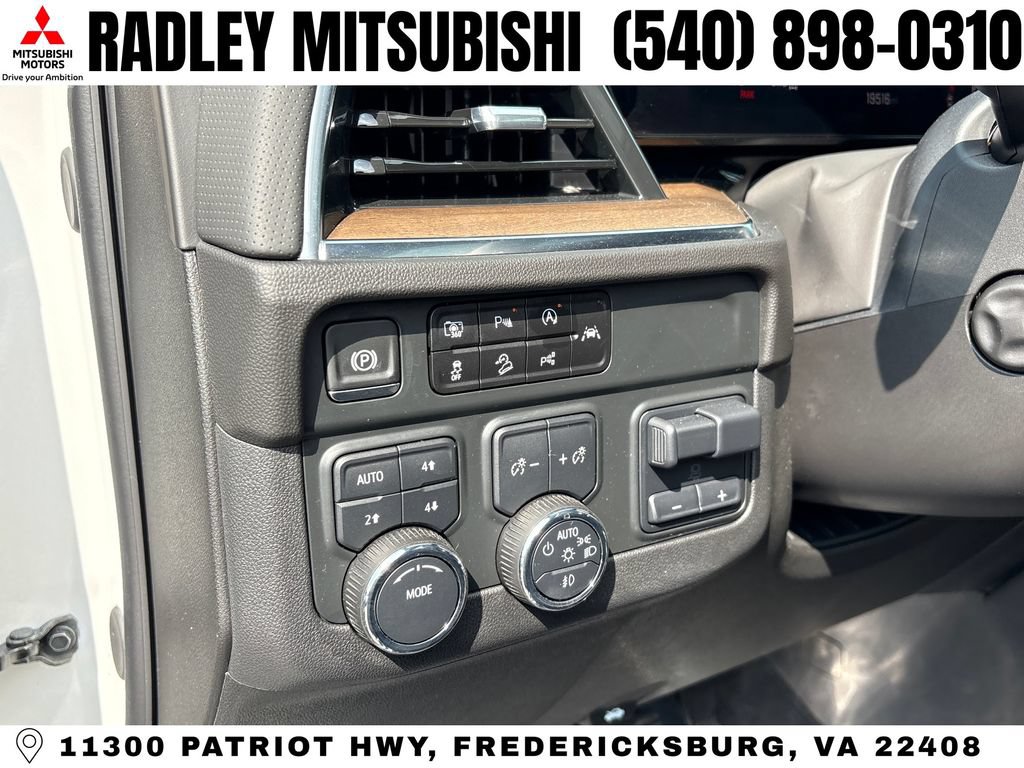 Used 2025 Chevrolet Tahoe High Country w/ Sun And Tow Package AWD/4WD image 6