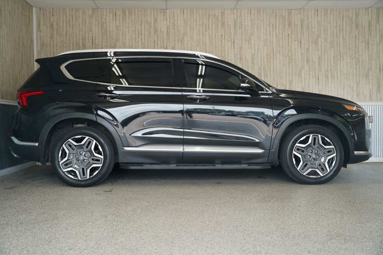 Used 2023 Hyundai Santa Fe Limited FWD image 6
