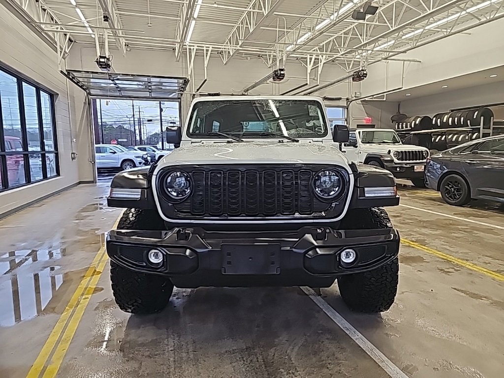 Used 2025 Jeep Wrangler Willys 4xe image 2