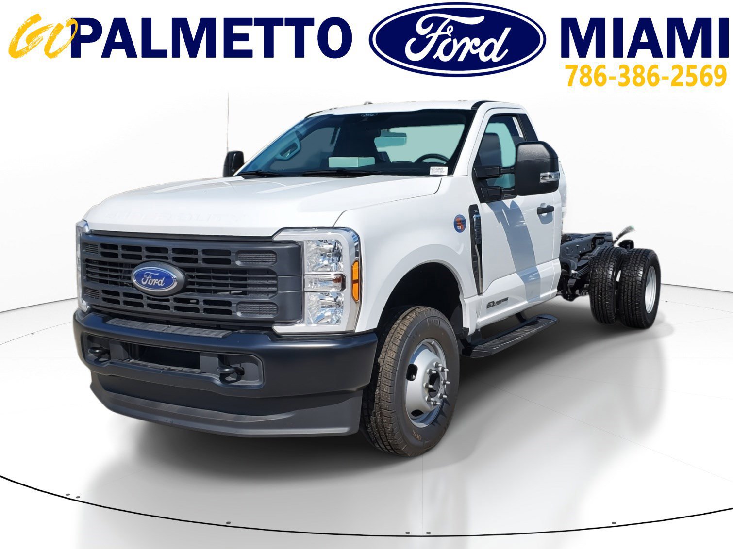 New 2024 Ford F350 XL image 3