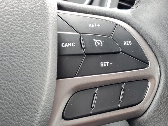 Used 2022 Jeep Cherokee Latitude Lux AWD/4WD image 14