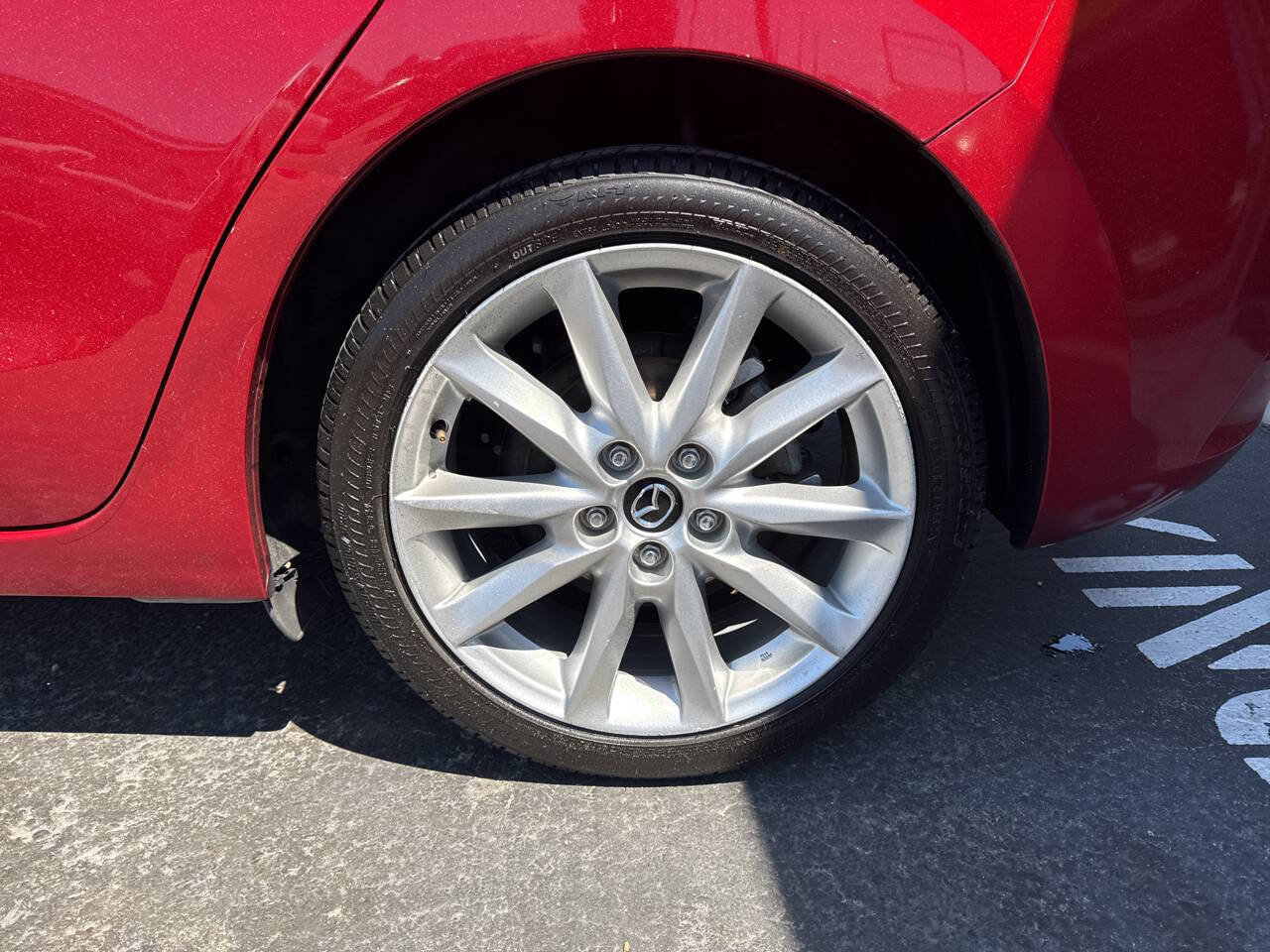 Used 2017 MAZDA MAZDA3 Touring image 22