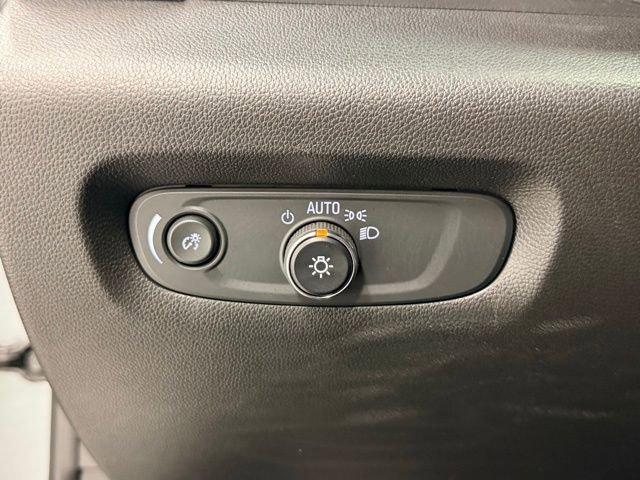 Certified 2023 Chevrolet Traverse LT AWD/4WD image 18