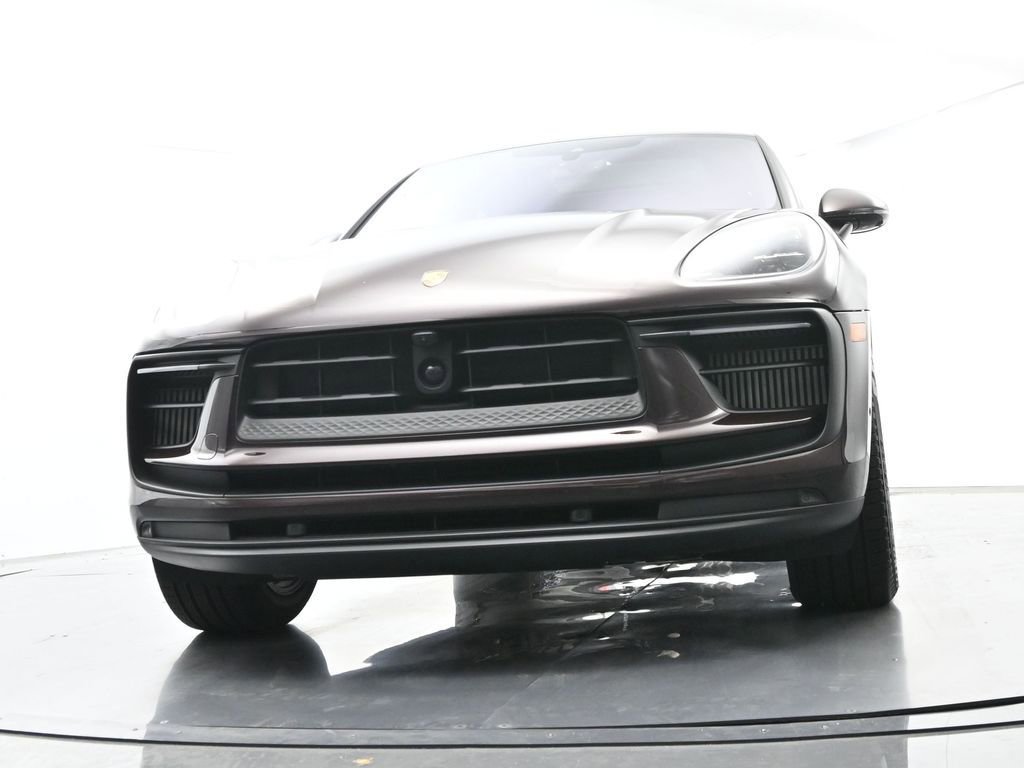 Certified 2026 Porsche Macan S AWD/4WD image 57