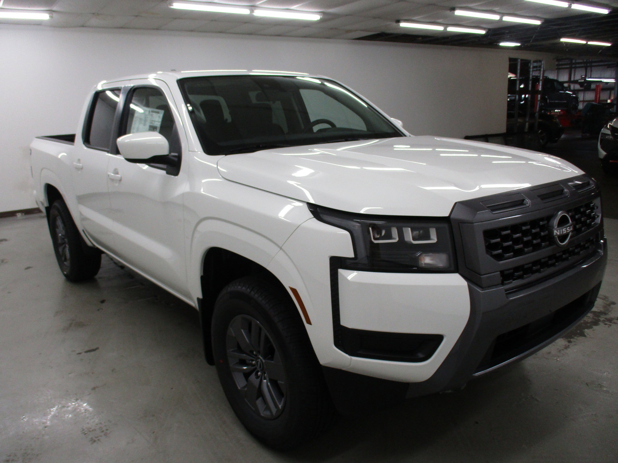 New 2026 Nissan Frontier SV w/ SV Convenience Package AWD/4WD image 3