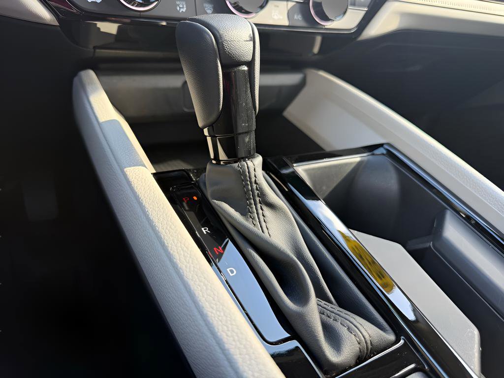 Certified 2024 Honda Accord EX-L image 30