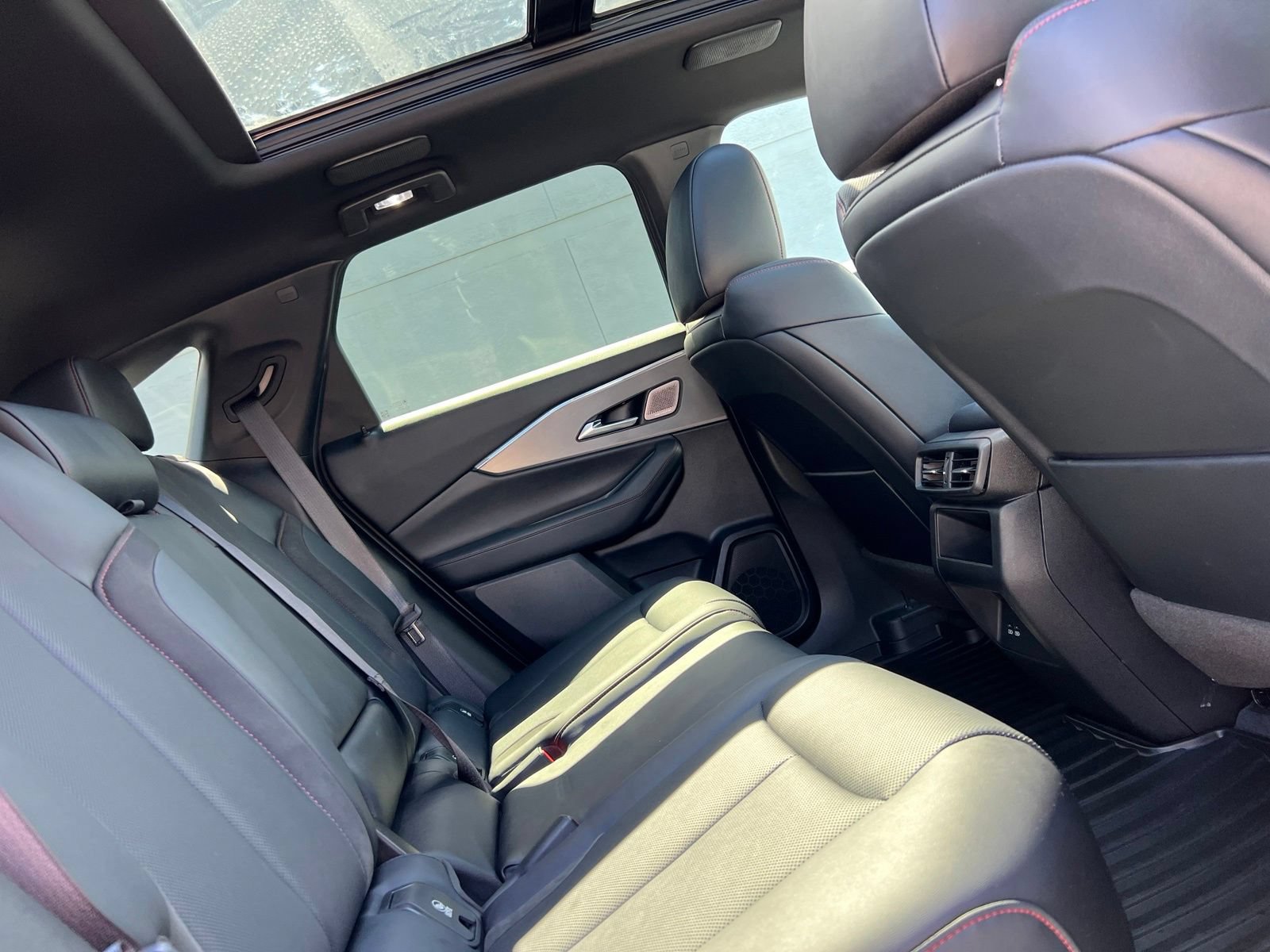 Used 2024 Acura ZDX A-Spec RWD image 60