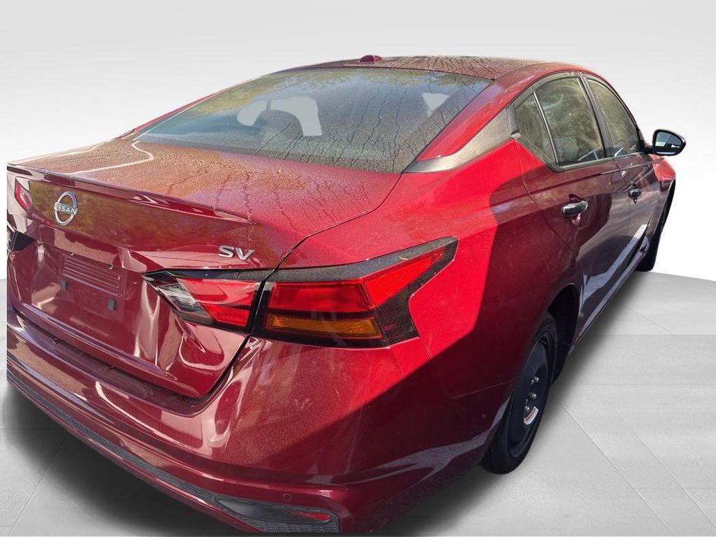 Used 2023 Nissan Altima 2.5 SV image 13