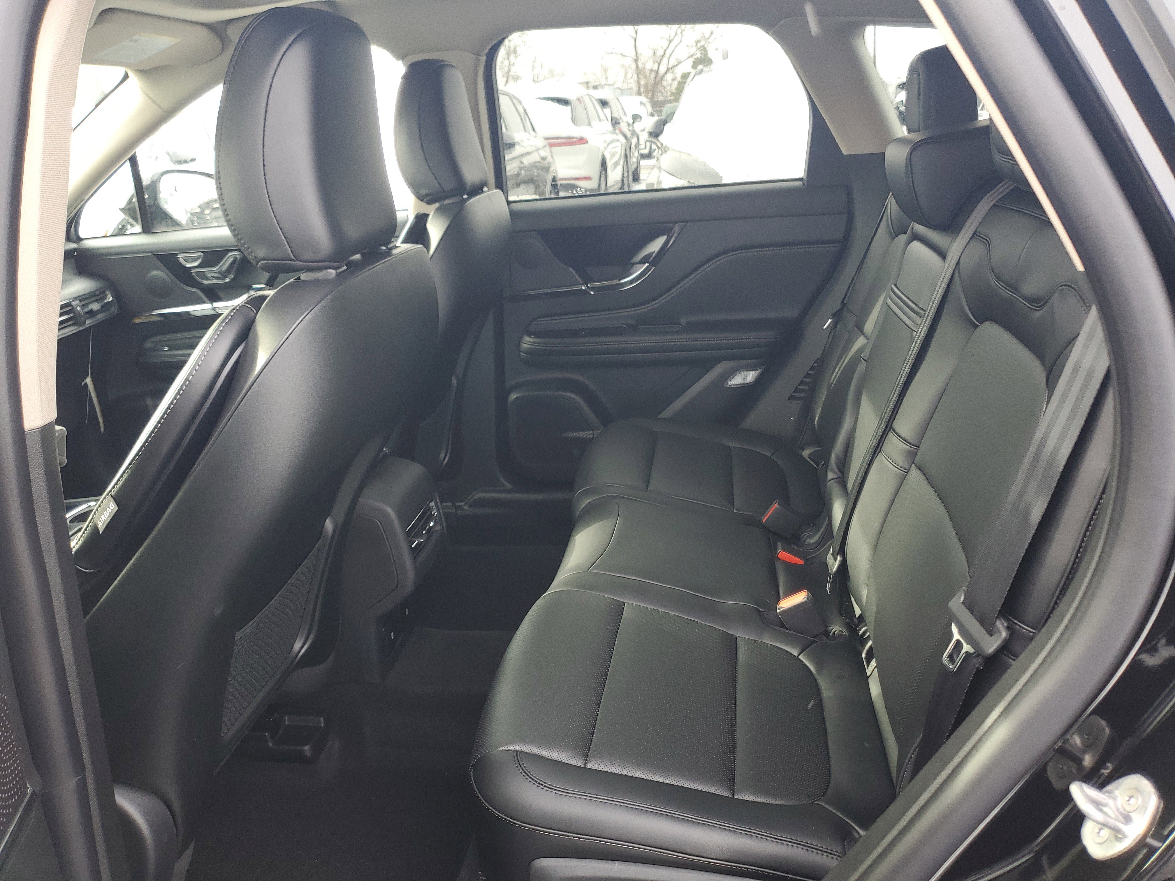 New 2026 Lincoln Corsair Premiere image 25