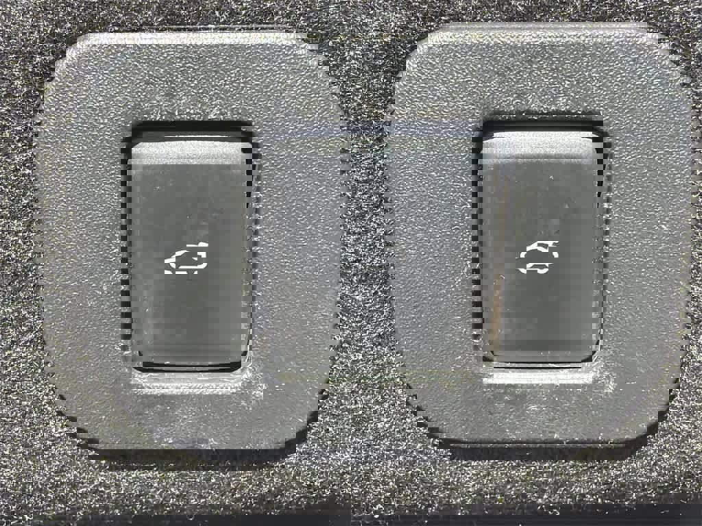 Used 2017 Lincoln Continental Reserve image 17