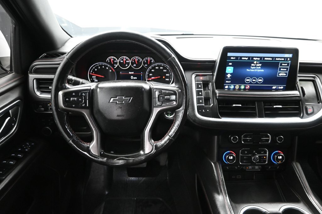 Used 2021 Chevrolet Suburban RST w/ Luxury Package AWD/4WD image 35