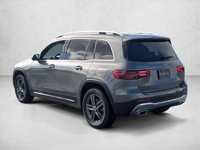 Used 2026 Mercedes-Benz GLB 250 image 8