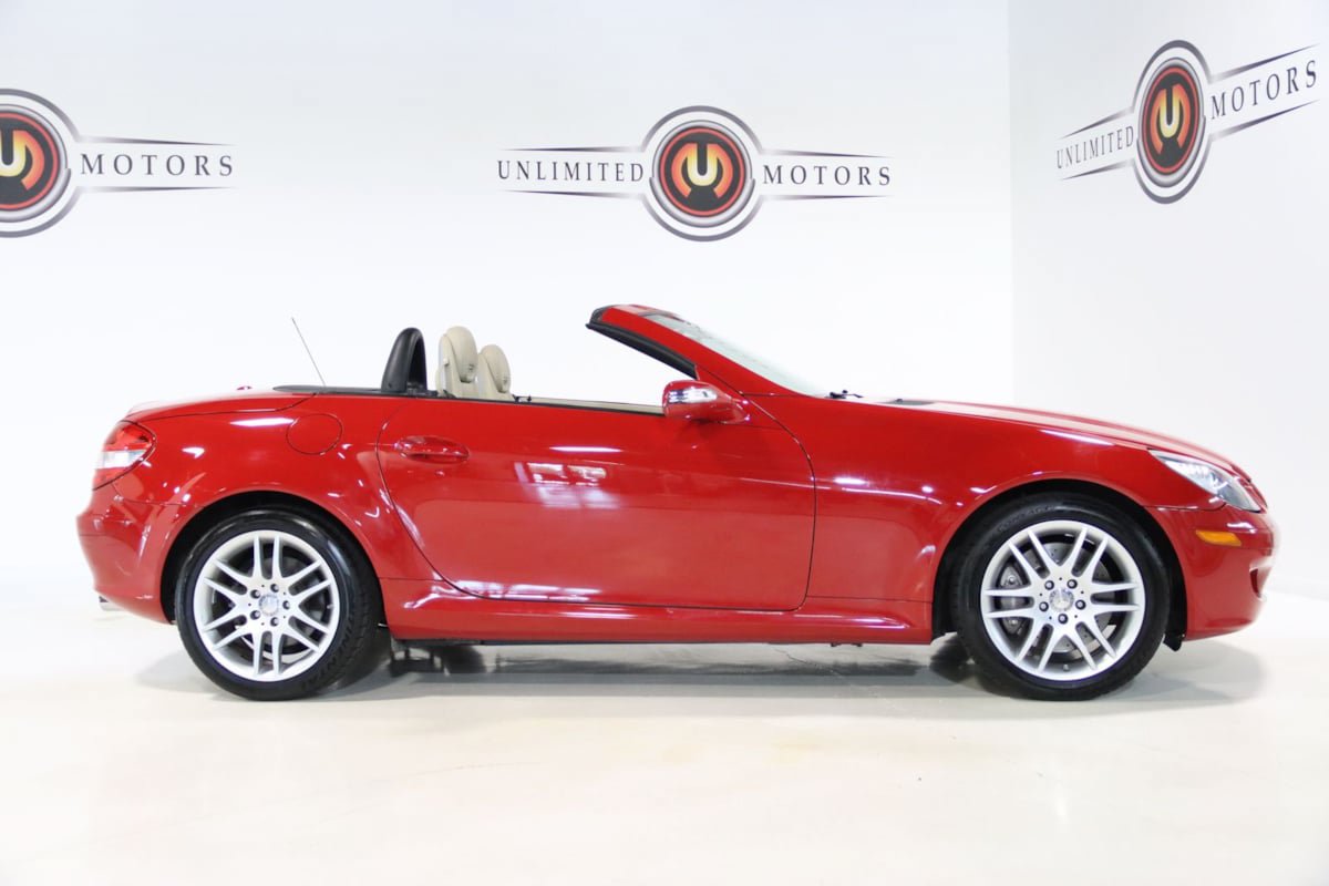 Used 2008 Mercedes-Benz SLK 350 image 5