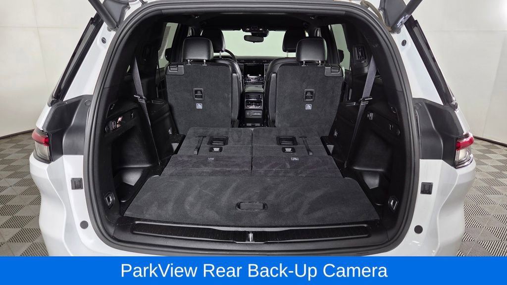 Used 2023 Jeep Grand Cherokee L Laredo image 11